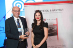 Дамиано Ратти,ген.управляющий КПО, принимает награду Консорциум года